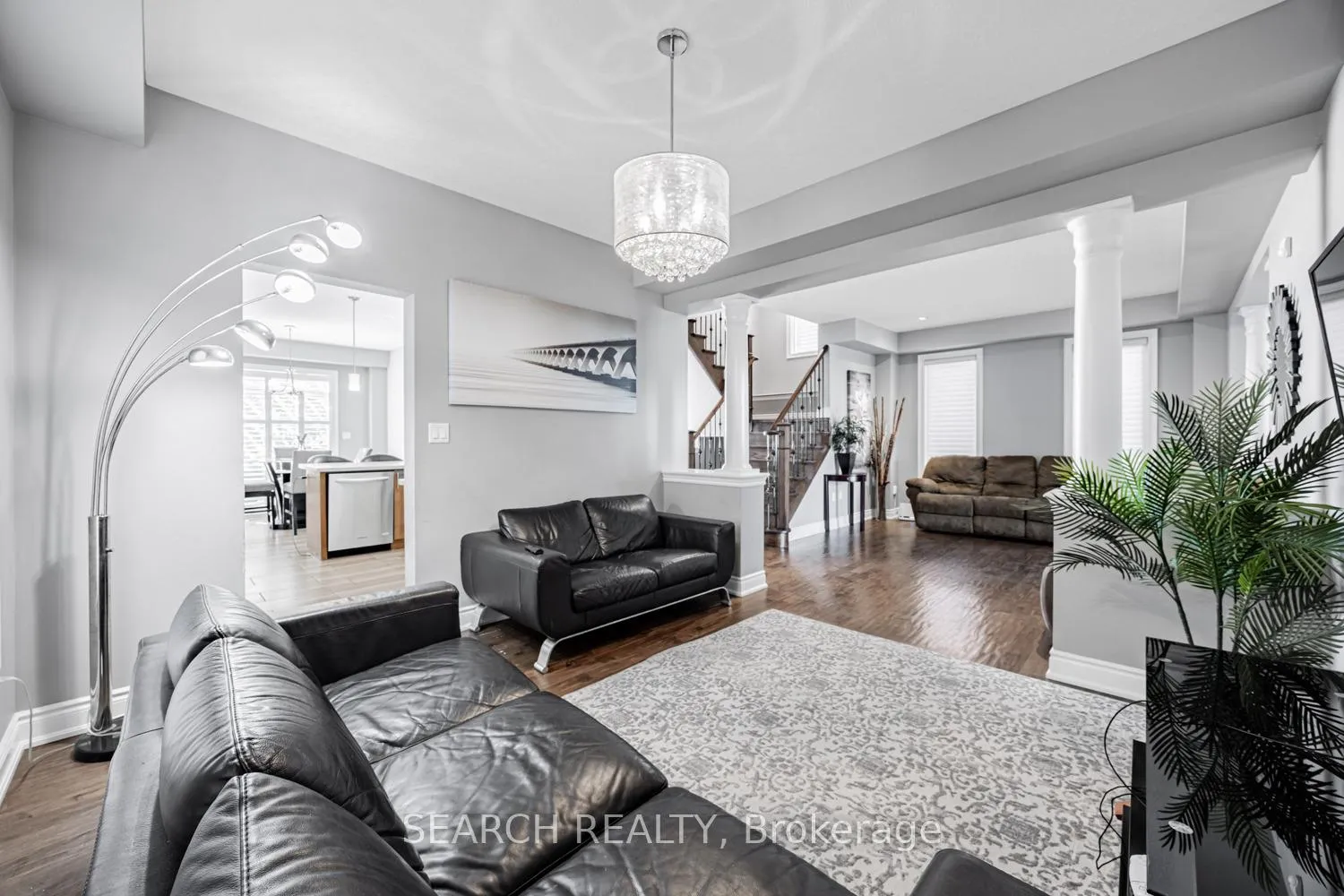 Photo 6 of 11 Elmer Adams Drive, Clarington, Courtice — HOMEH