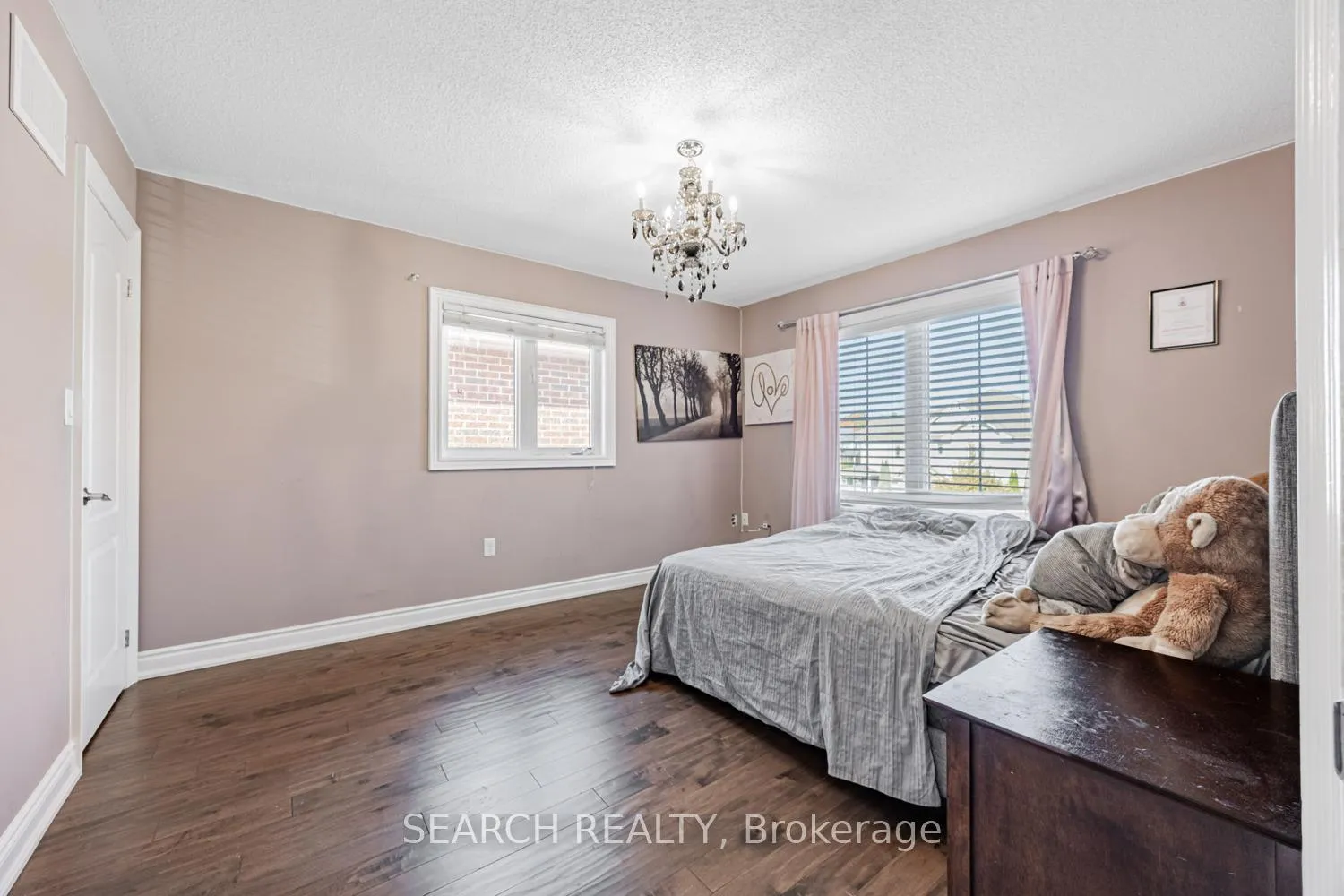 Photo 24 of 11 Elmer Adams Drive, Clarington, Courtice — HOMEH