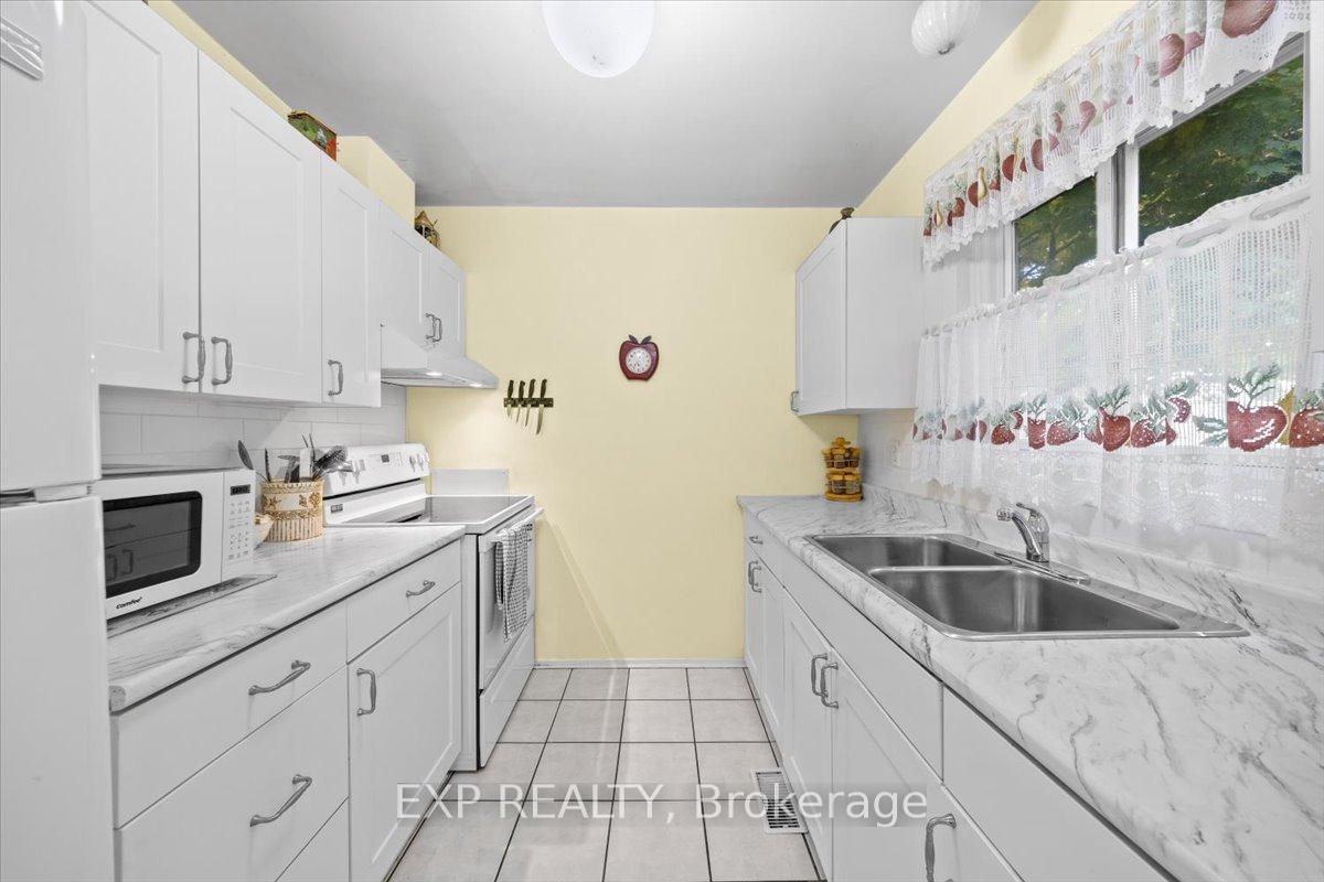 Photo 17 of 1971 Greenvale Lane, Ottawa, Chateauneuf — HOMEH