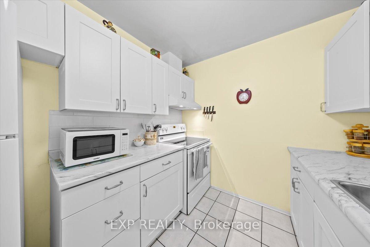 Photo 18 of 1971 Greenvale Lane, Ottawa, Chateauneuf — HOMEH