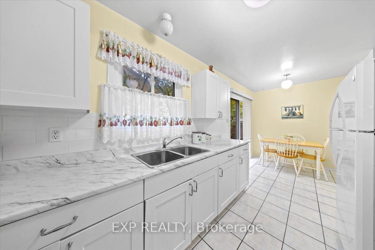 Photo 19 of 1971 Greenvale Lane, Ottawa, Chateauneuf — HOMEH