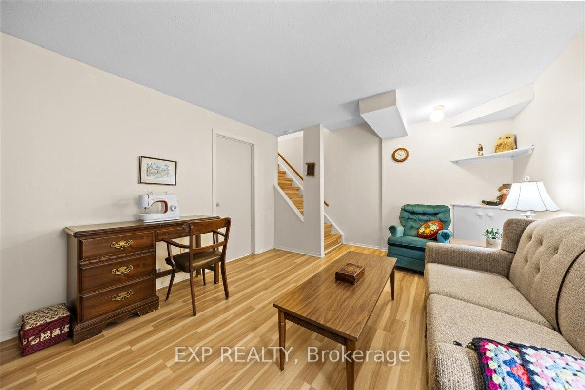 Photo 31 of 1971 Greenvale Lane, Ottawa, Chateauneuf — HOMEH