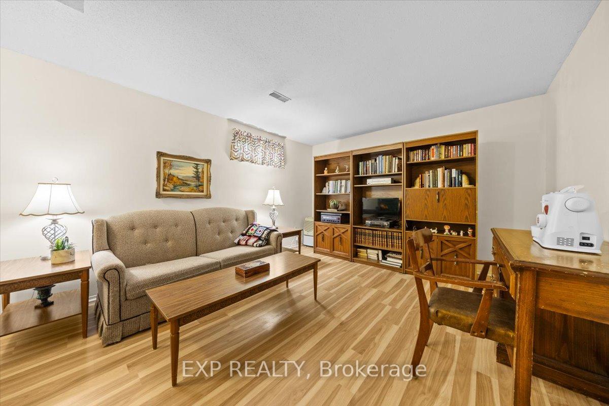 Photo 32 of 1971 Greenvale Lane, Ottawa, Chateauneuf — HOMEH