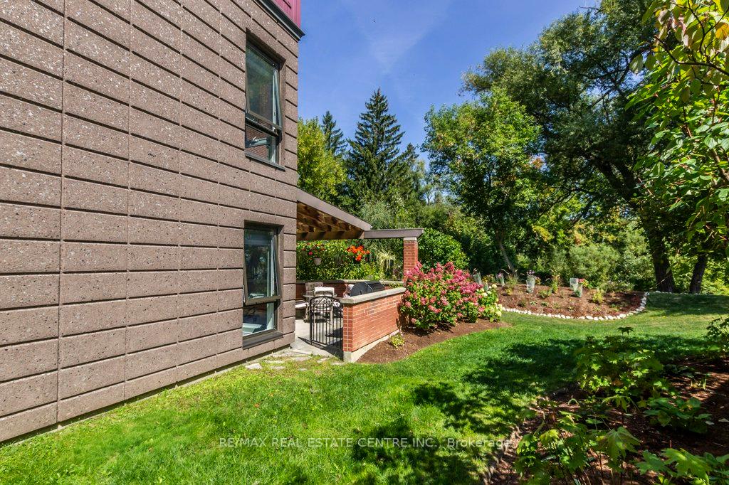 Photo 38 of Unit 11, 52 Blue Springs Drive, Waterloo — HOMEH