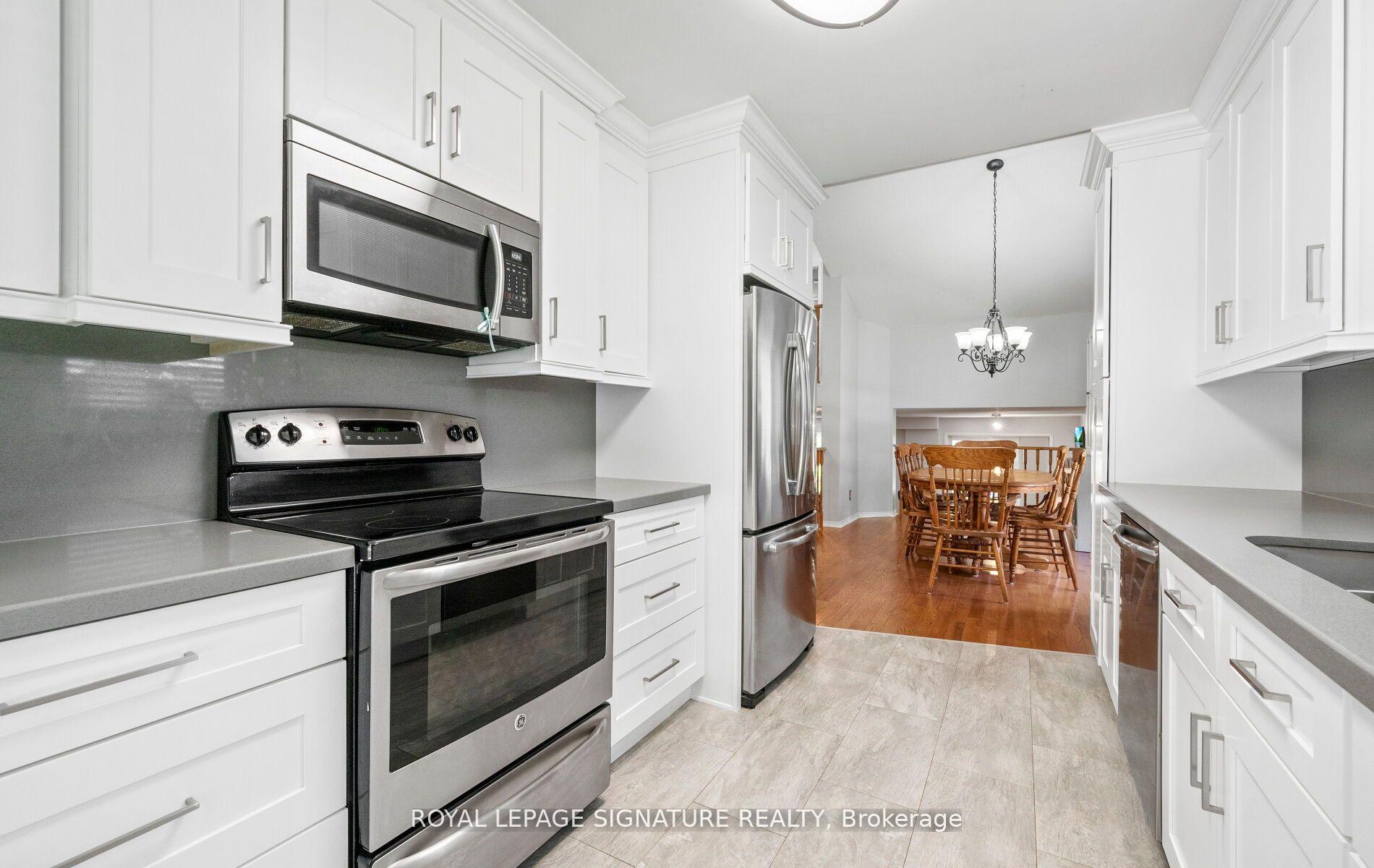 Photo 14 of 87 Green Briar Road, New Tecumseth, Alliston — HOMEH
