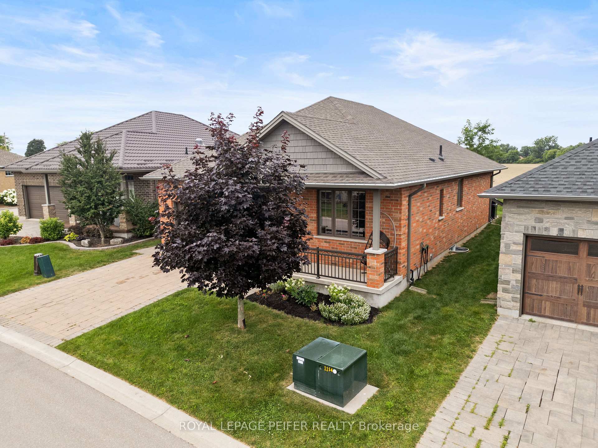 Photo 2 of Unit 12, 132 Robin Ridge Drive, Central Elgin, Belmont — HOMEH