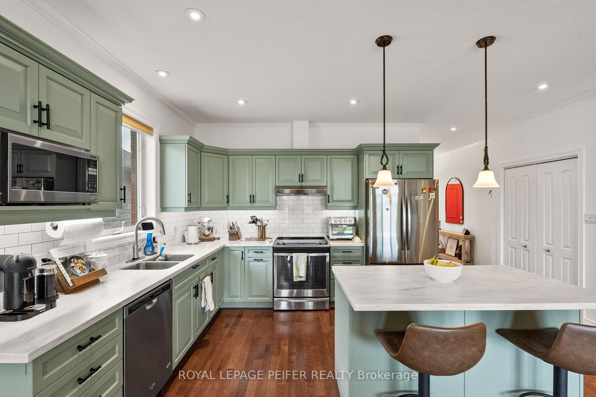 Photo 14 of Unit 12, 132 Robin Ridge Drive, Central Elgin, Belmont — HOMEH