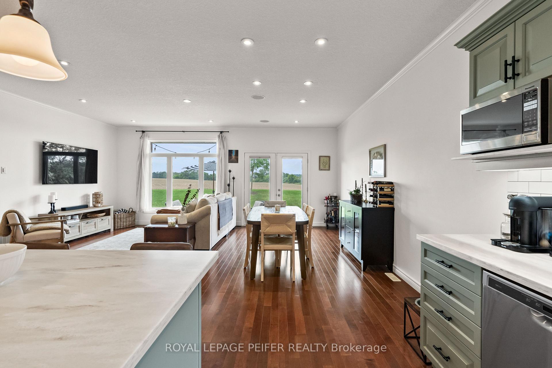 Photo 16 of Unit 12, 132 Robin Ridge Drive, Central Elgin, Belmont — HOMEH