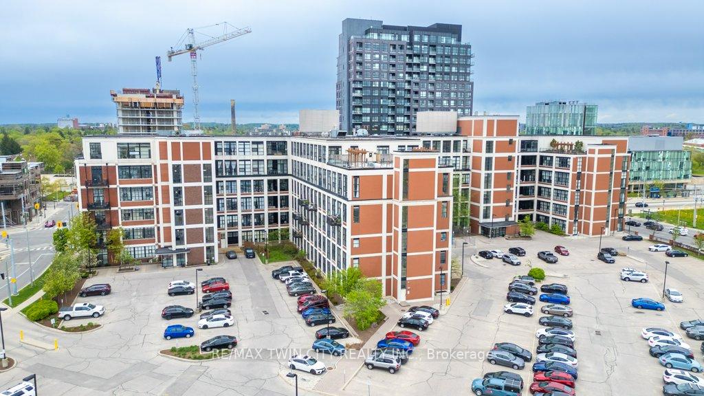 Photo 23 of Unit 608, 404 King Street W, Kitchener — HOMEH