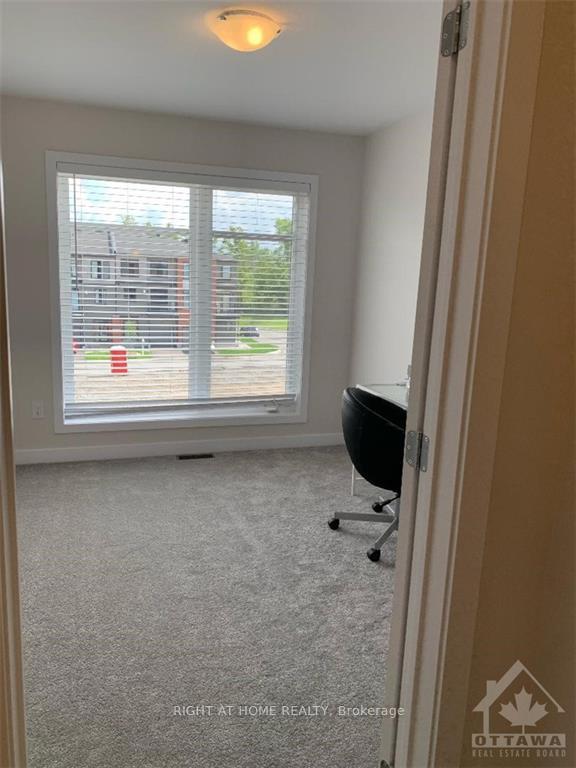 Photo 8 of 669 Corporal, Ottawa, Blossom Park/Kemp Park/Findlay Creek — HOMEH