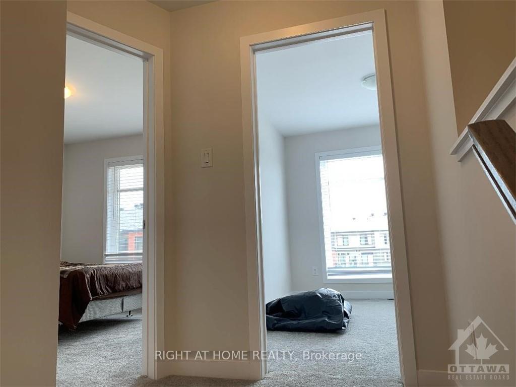 Photo 15 of 669 Corporal, Ottawa, Blossom Park/Kemp Park/Findlay Creek — HOMEH
