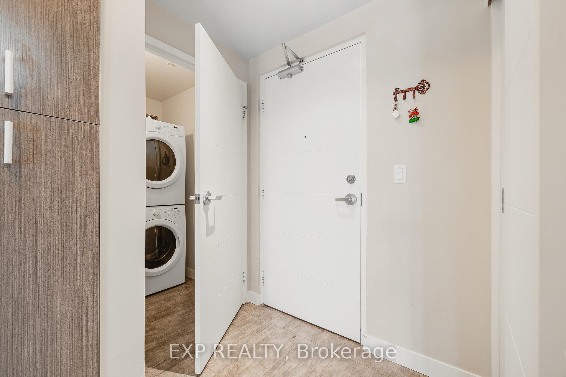 Photo 12 of Unit H302, 62 Balsam Street, Waterloo, Beechwood/University — HOMEH