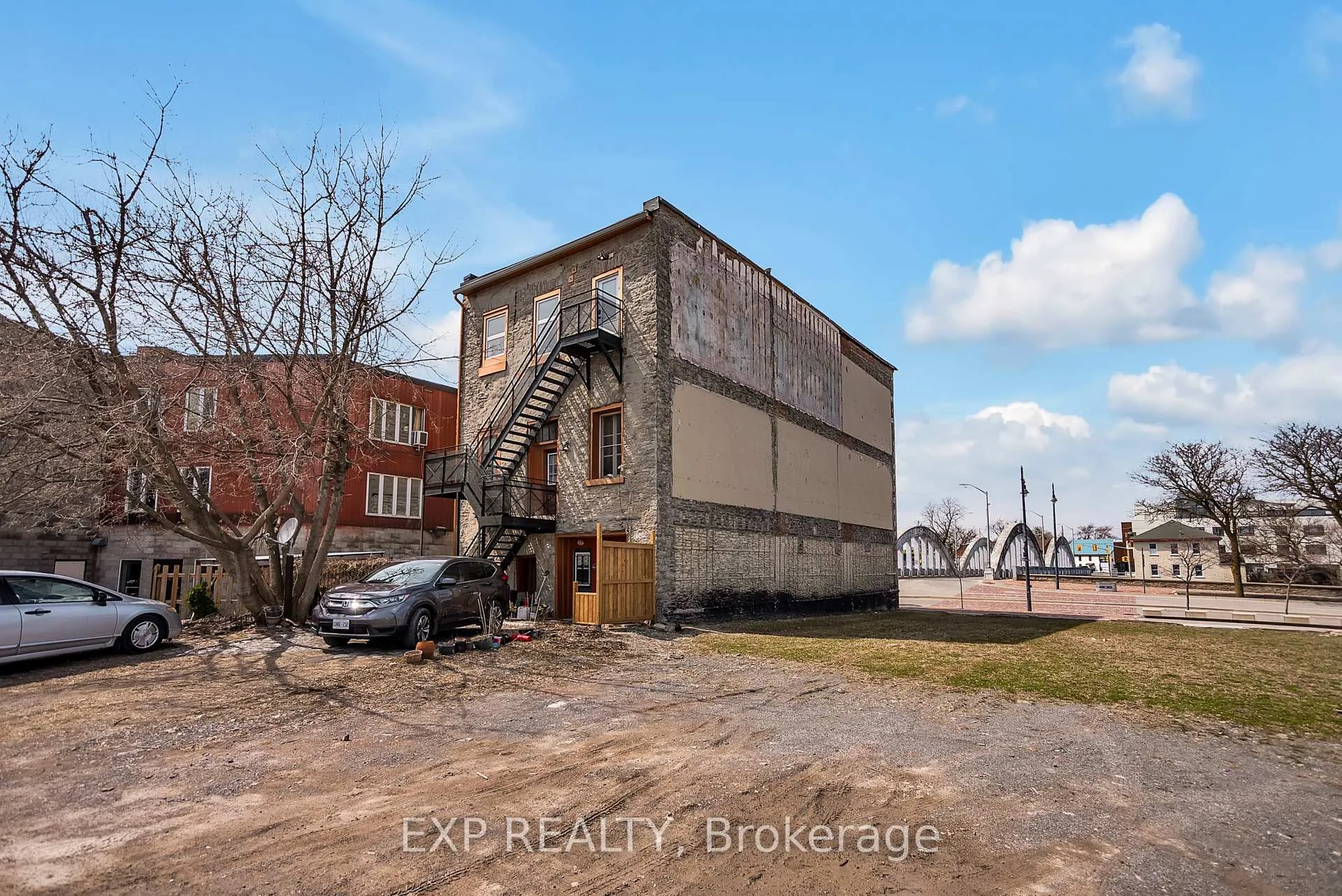 Photo 4 of Unit 1, 393 Front Street, Belleville, Belleville Ward — HOMEH