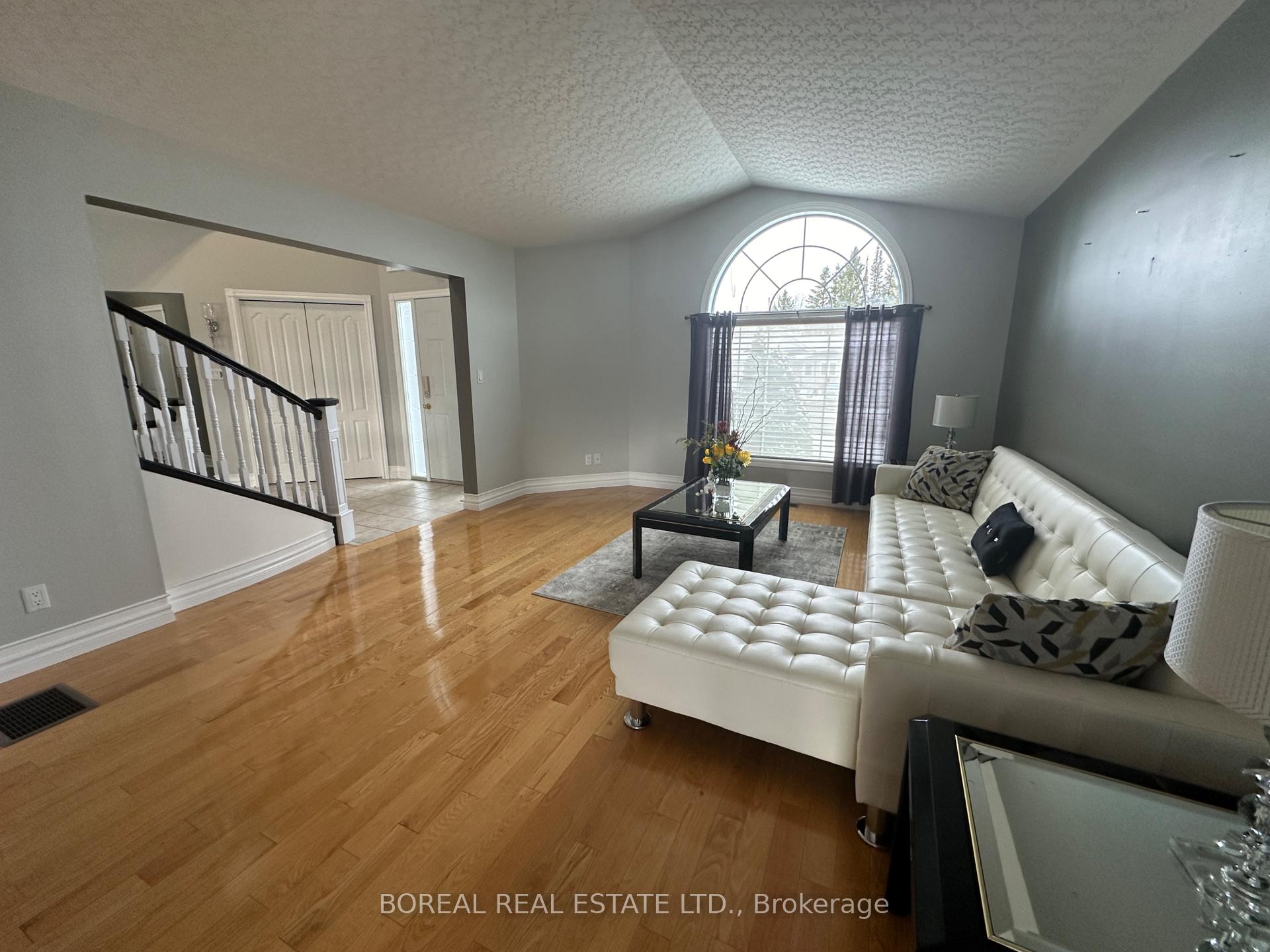 Photo 18 of 66 Huron Road, Cochrane — HOMEH
