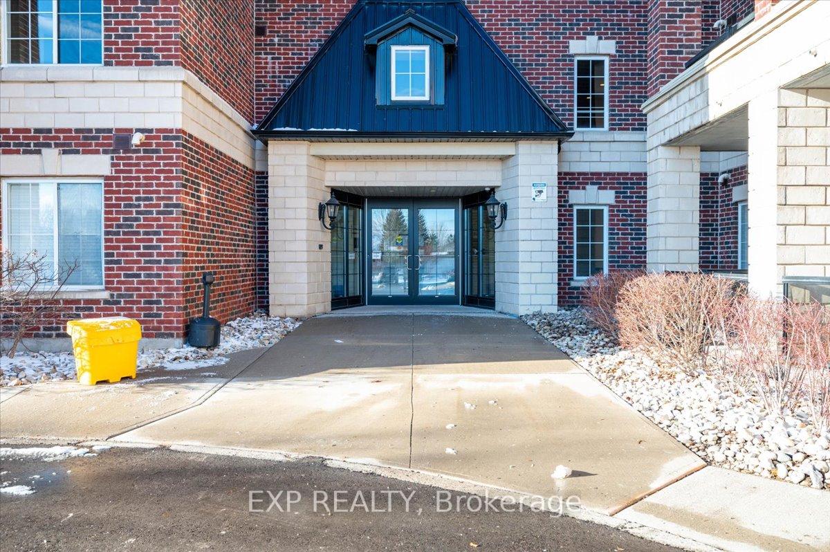 Photo 2 of Unit 407, 308 Watson Parkway N, Guelph, Grange Road — HOMEH