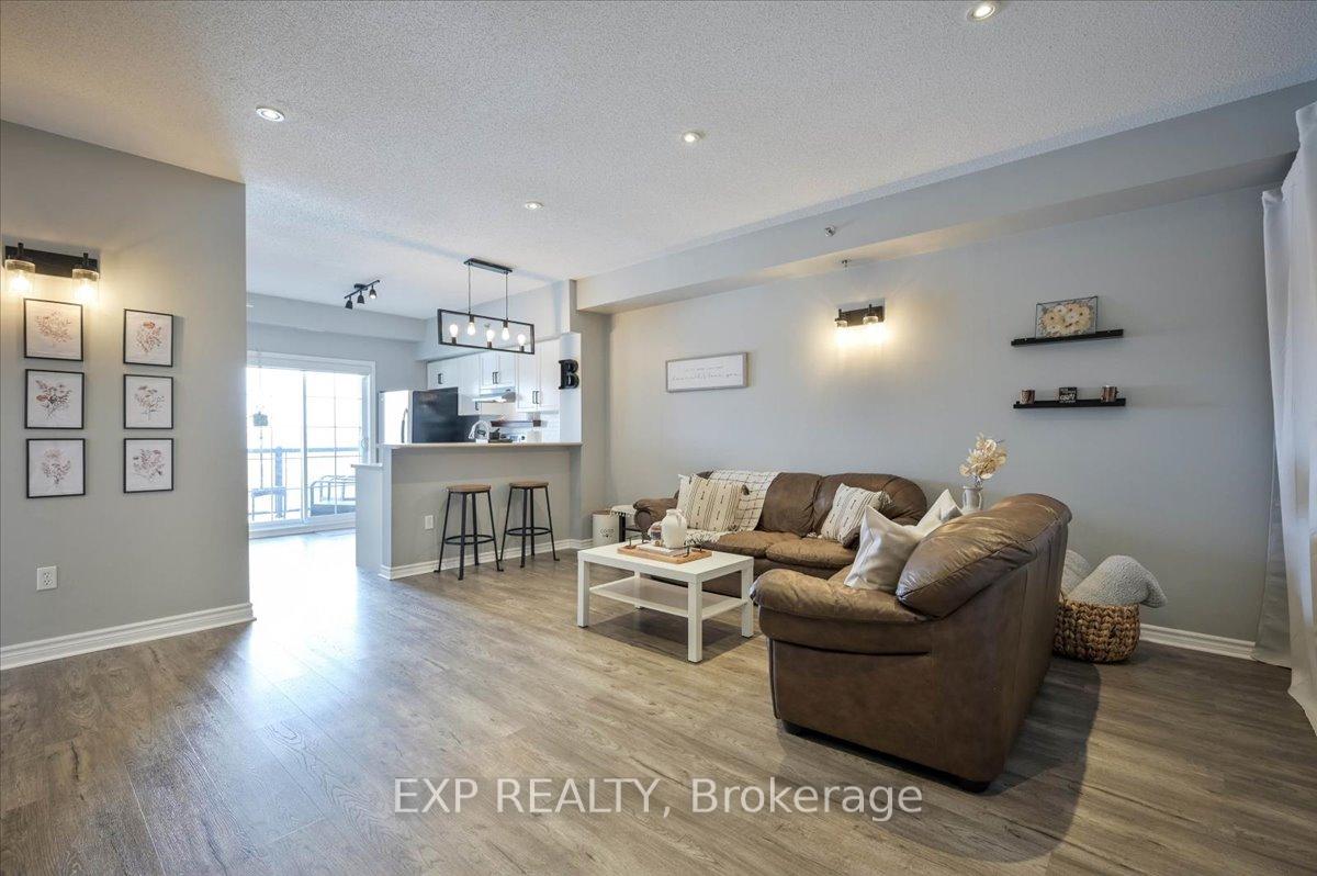 Photo 13 of Unit 407, 308 Watson Parkway N, Guelph, Grange Road — HOMEH