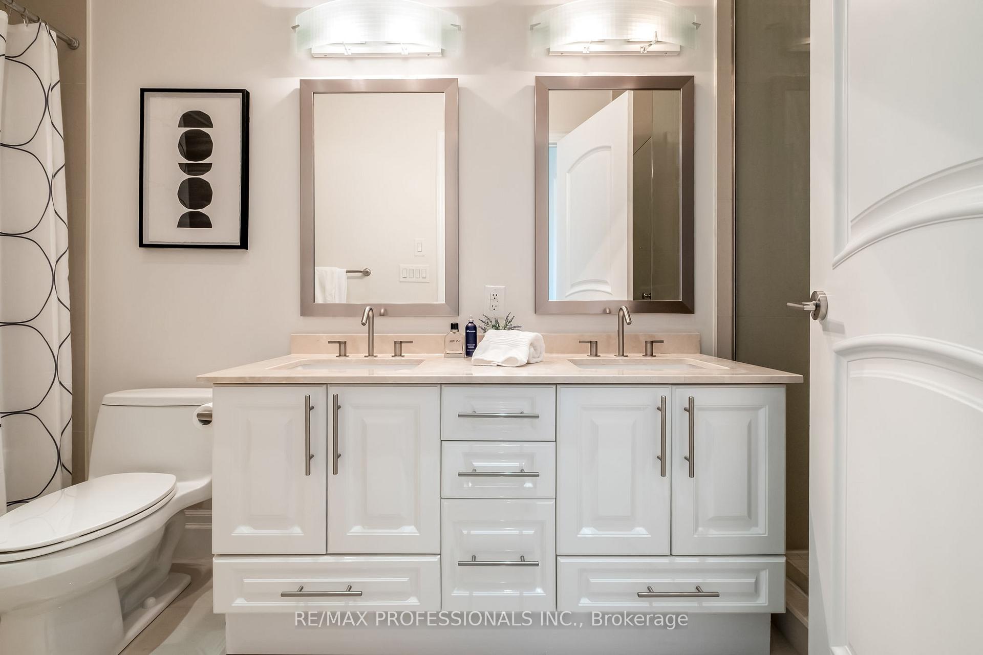 Photo 31 of Unit 5304, 16 Harbour Street, Toronto, Waterfront Communities — HOMEH