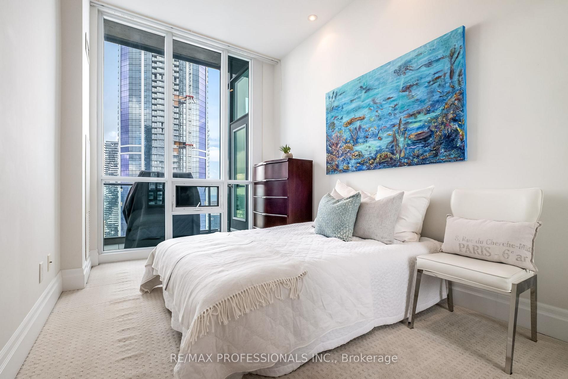Photo 33 of Unit 5304, 16 Harbour Street, Toronto, Waterfront Communities — HOMEH
