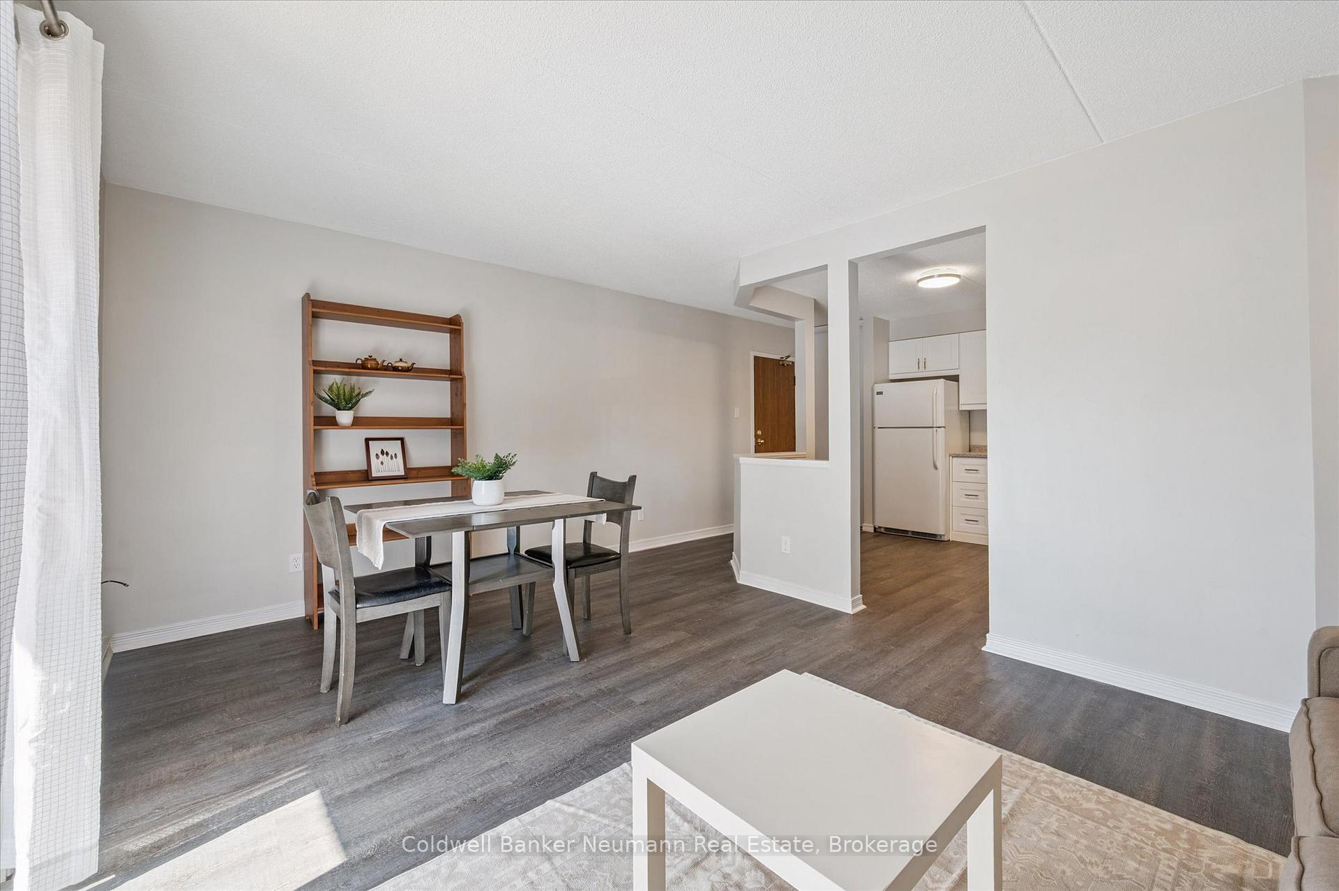 Photo 11 of Unit 204, 266 Overlea Drive, Kitchener — HOMEH