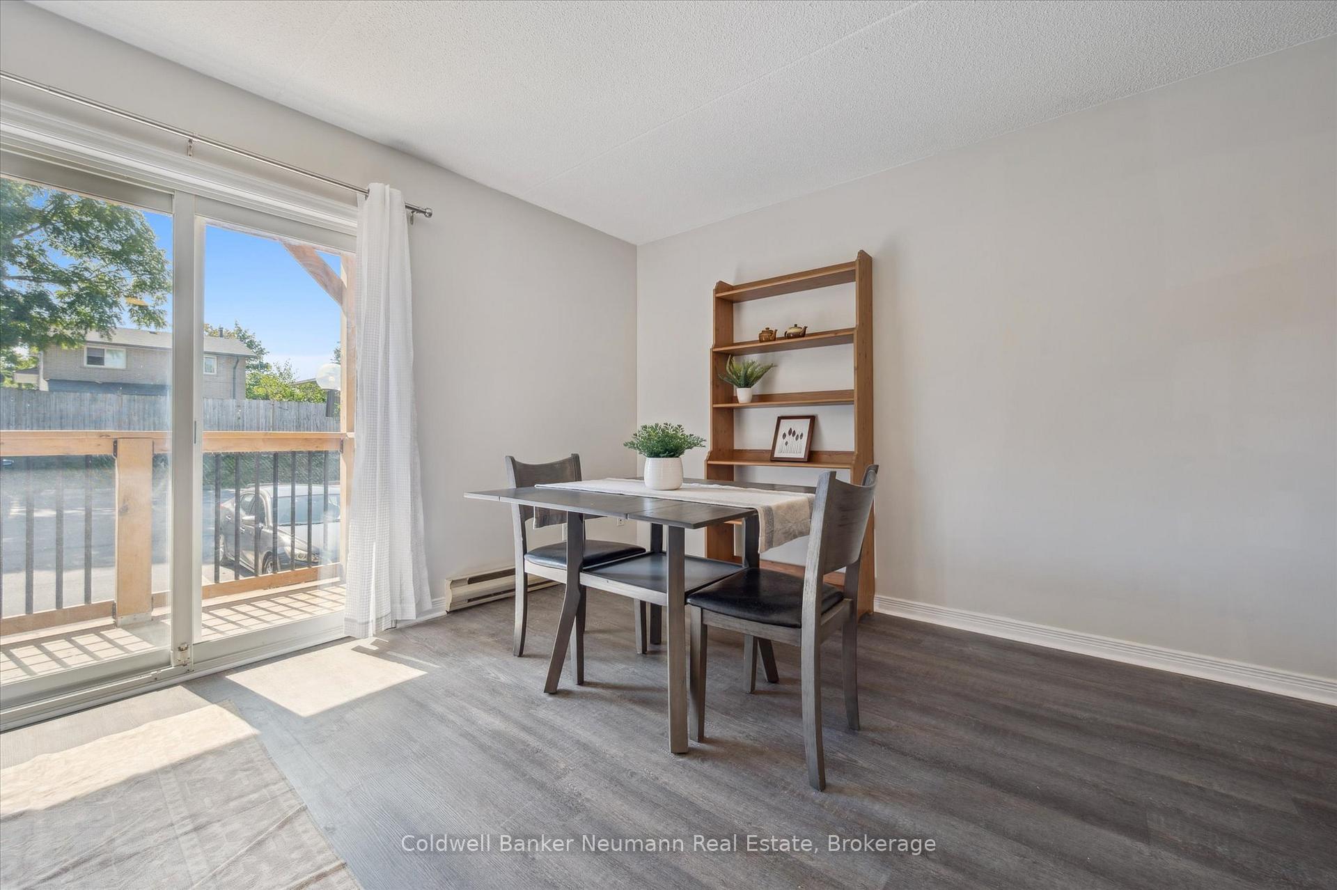 Photo 12 of Unit 204, 266 Overlea Drive, Kitchener — HOMEH