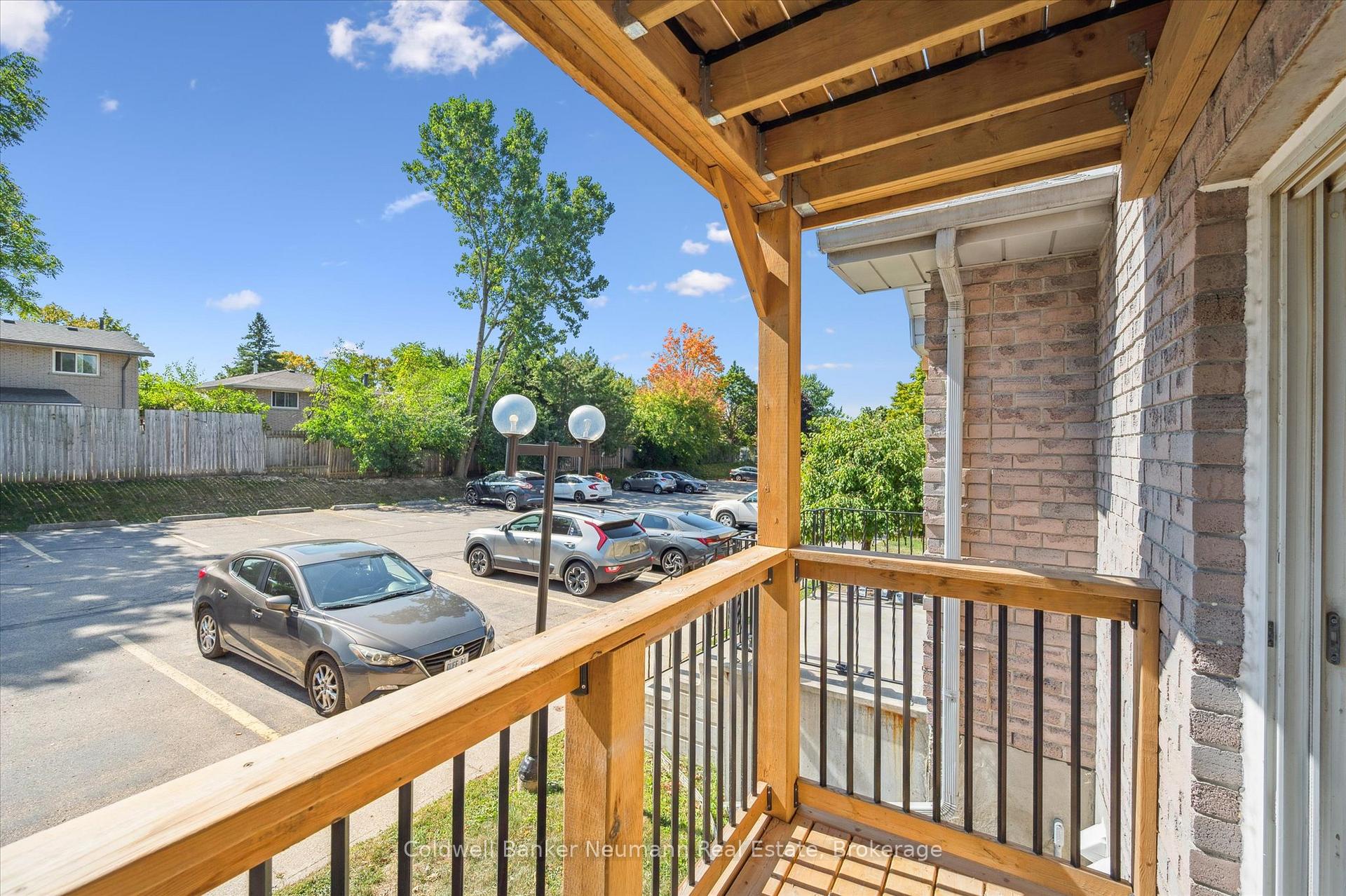 Photo 24 of Unit 204, 266 Overlea Drive, Kitchener — HOMEH