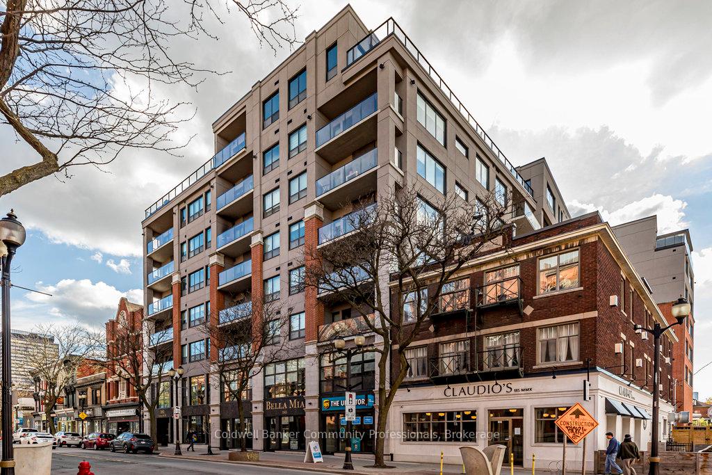 Front of Unit 713, 181 James Street N