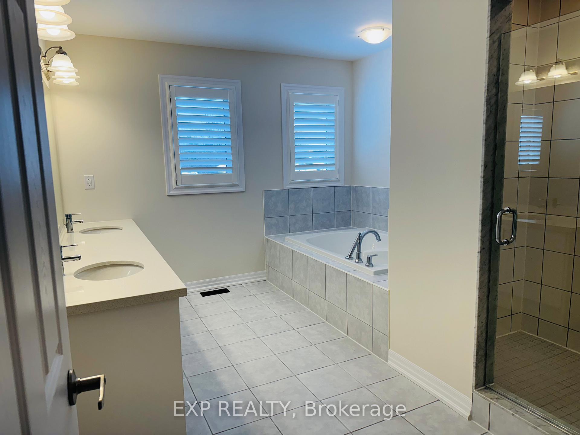 Photo 21 of 299 Quebec Street, Clearview, Stayner — HOMEH