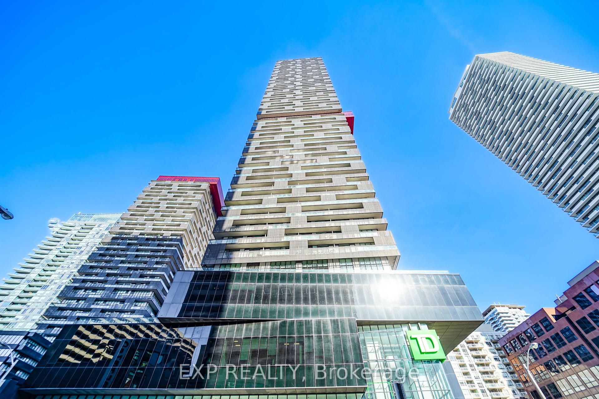 Photo 1 of Unit 5505, 8 Eglinton Avenue E, Toronto, Mount Pleasant West — HOMEH