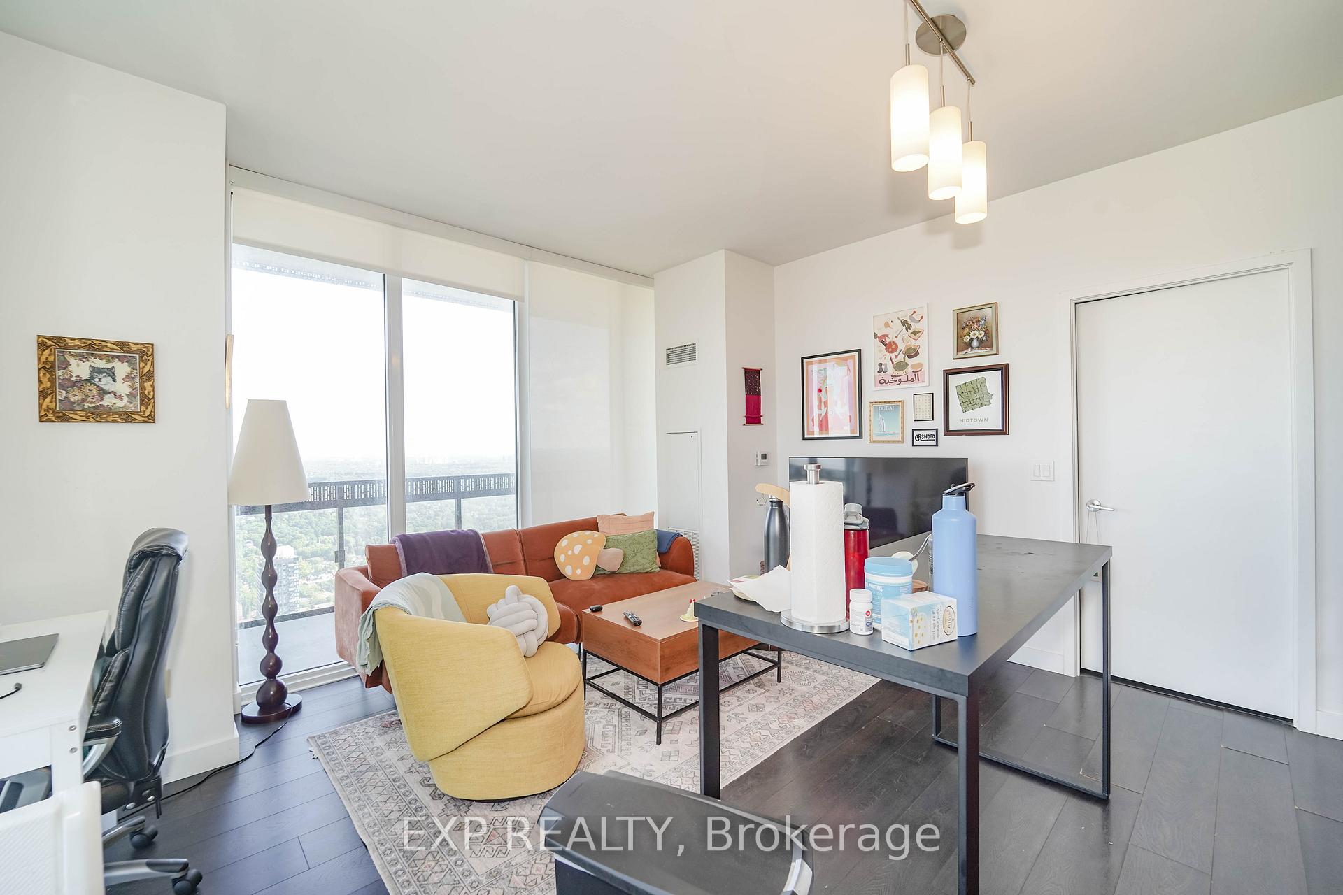 Photo 6 of Unit 5505, 8 Eglinton Avenue E, Toronto, Mount Pleasant West — HOMEH