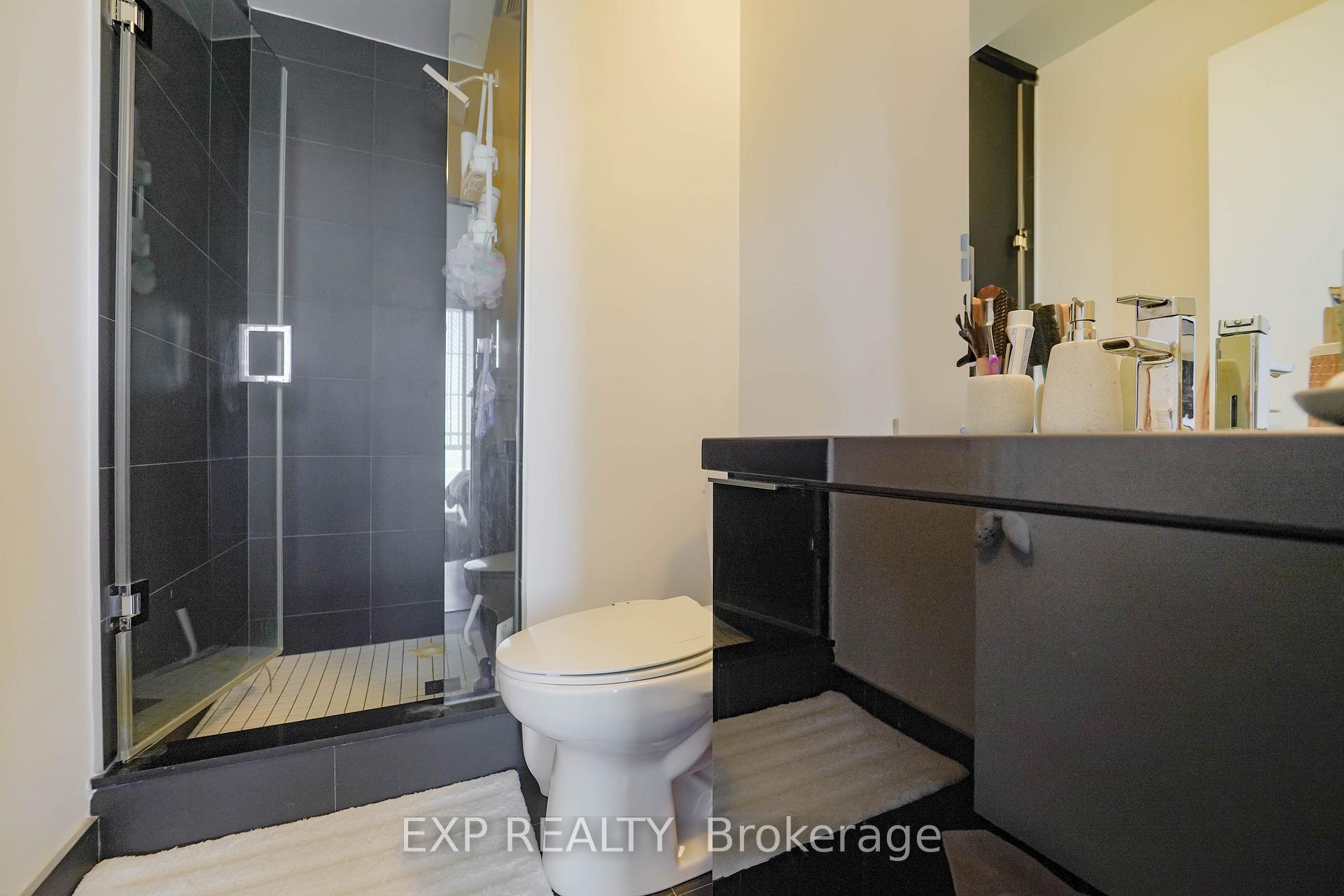 Photo 20 of Unit 5505, 8 Eglinton Avenue E, Toronto, Mount Pleasant West — HOMEH