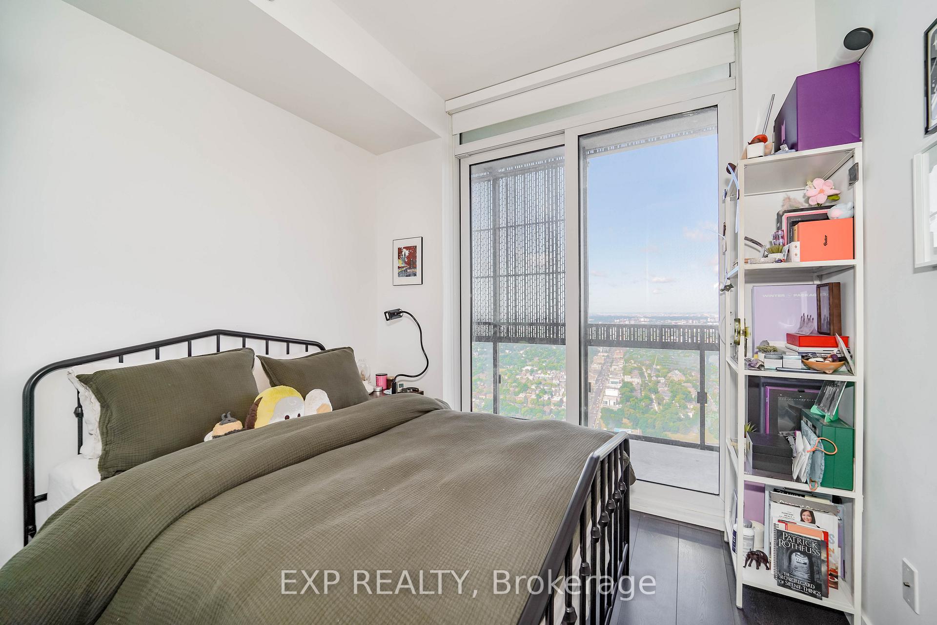 Photo 23 of Unit 5505, 8 Eglinton Avenue E, Toronto, Mount Pleasant West — HOMEH
