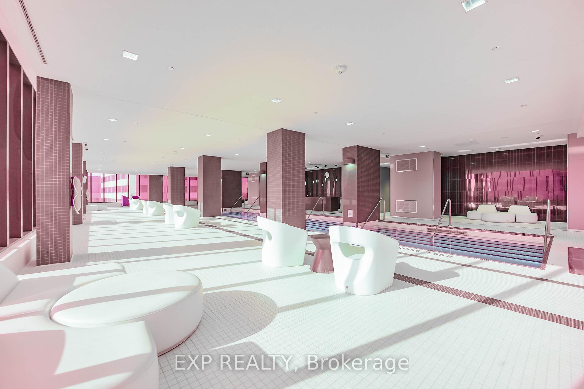Photo 32 of Unit 5505, 8 Eglinton Avenue E, Toronto, Mount Pleasant West — HOMEH
