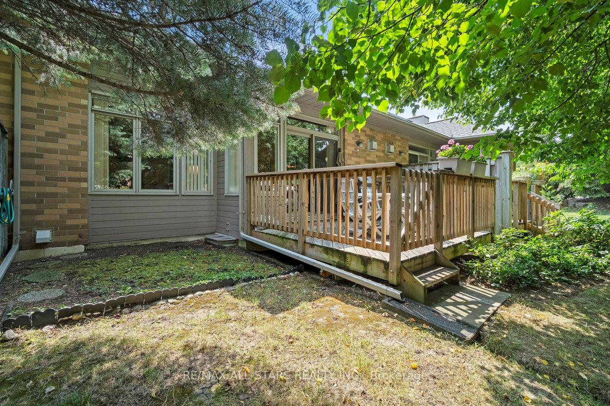 Photo 29 of 14 Kingfisher Cove Way, Markham, Greensborough — HOMEH