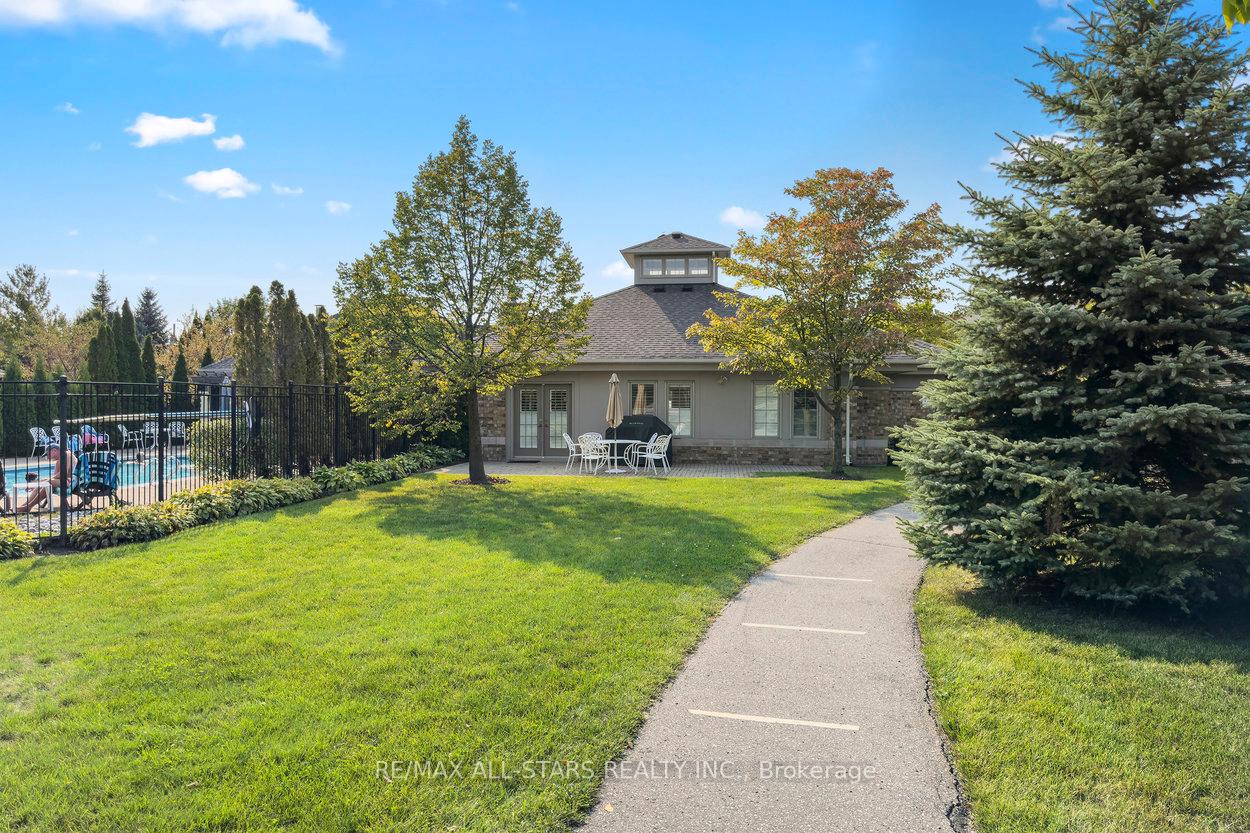 Photo 48 of 14 Kingfisher Cove Way, Markham, Greensborough — HOMEH