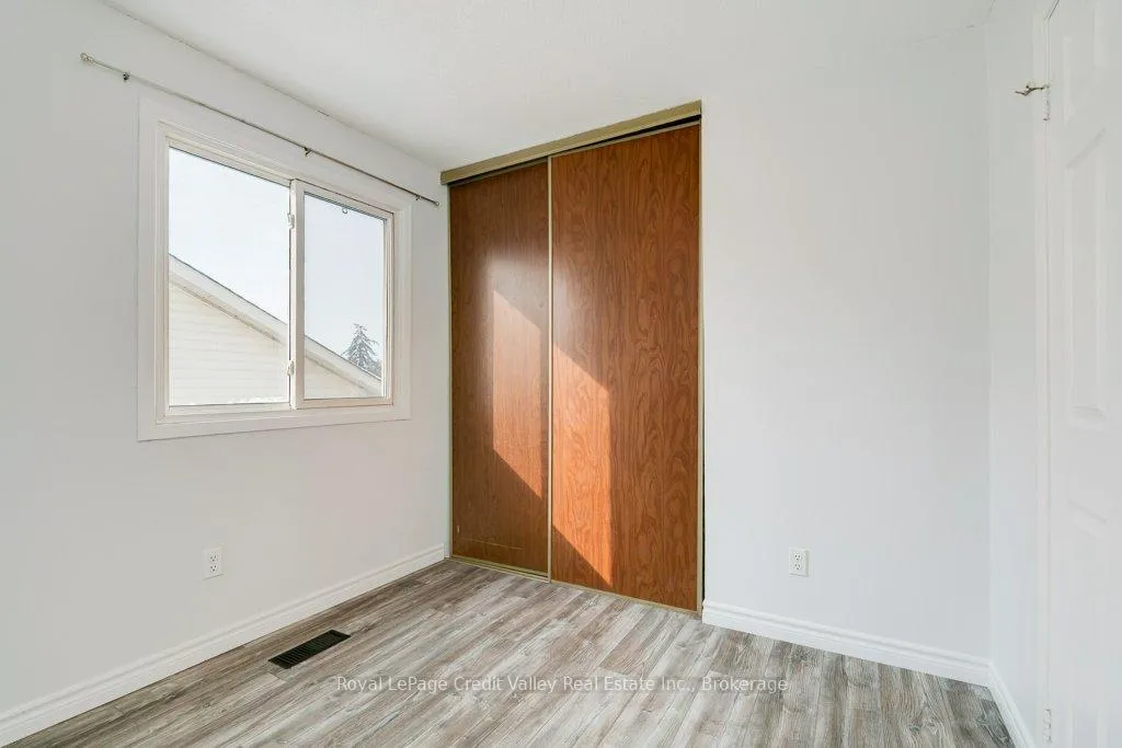 Photo 13 of 376 Hansen Road N, Brampton, Madoc — HOMEH
