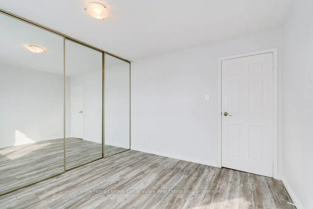 Photo 16 of 376 Hansen Road N, Brampton, Madoc — HOMEH