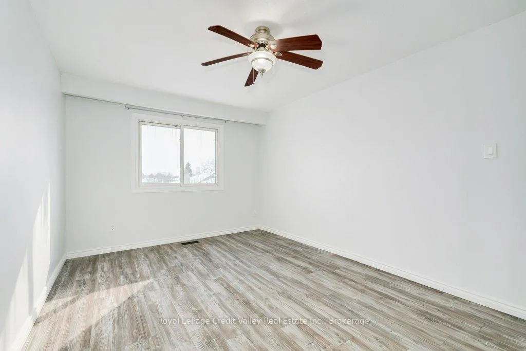 Photo 17 of 376 Hansen Road N, Brampton, Madoc — HOMEH