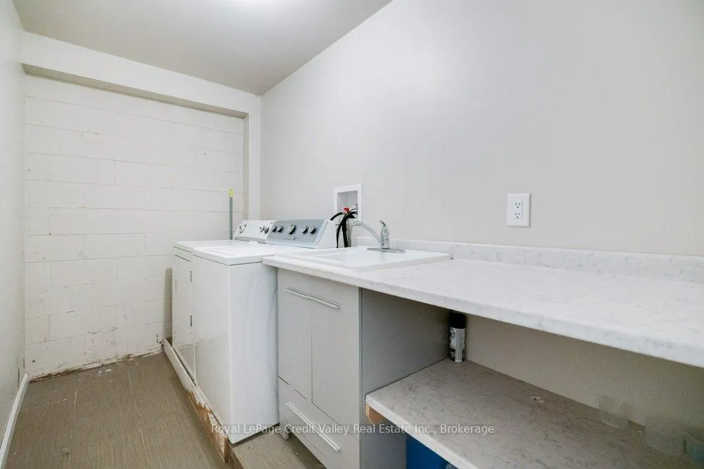 Photo 35 of 376 Hansen Road N, Brampton, Madoc — HOMEH