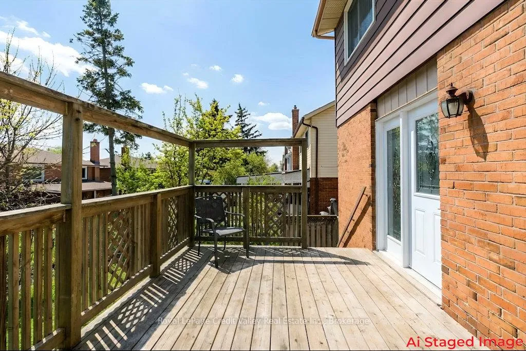 Photo 38 of 376 Hansen Road N, Brampton, Madoc — HOMEH