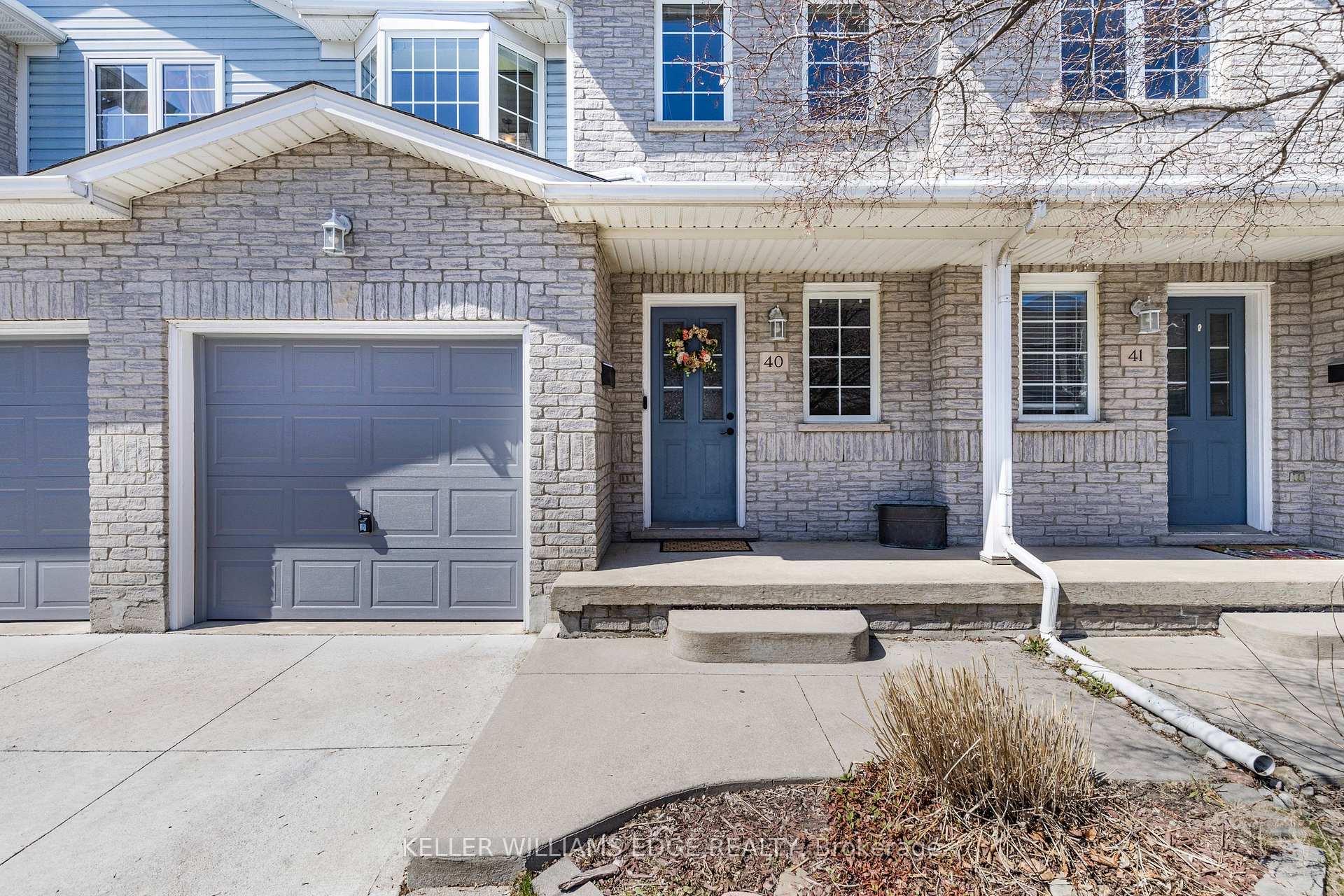 Photo 3 of Unit Unit 40, 104 Frances Avenue, Hamilton, Lakeshore — HOMEH