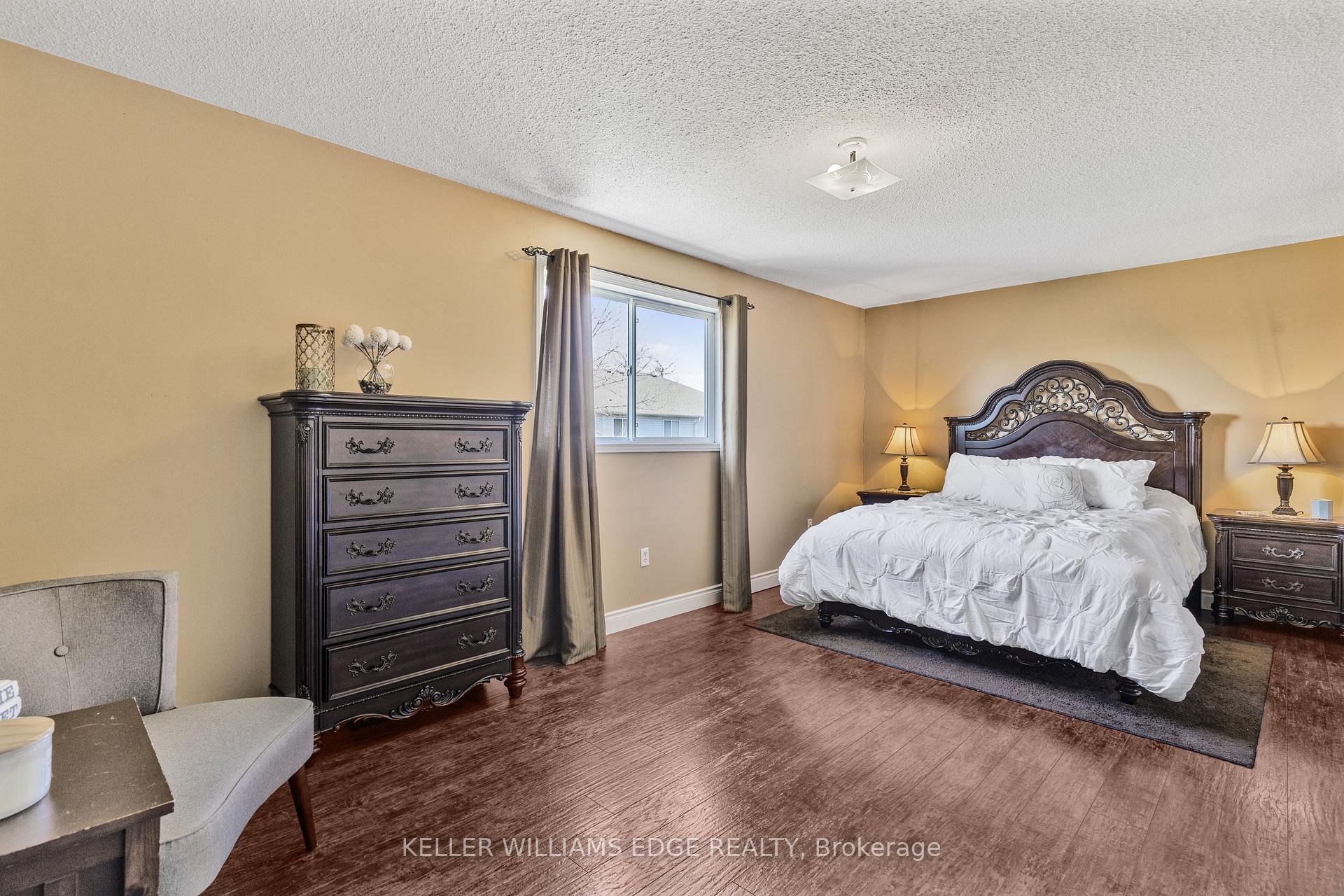 Photo 17 of Unit Unit 40, 104 Frances Avenue, Hamilton, Lakeshore — HOMEH