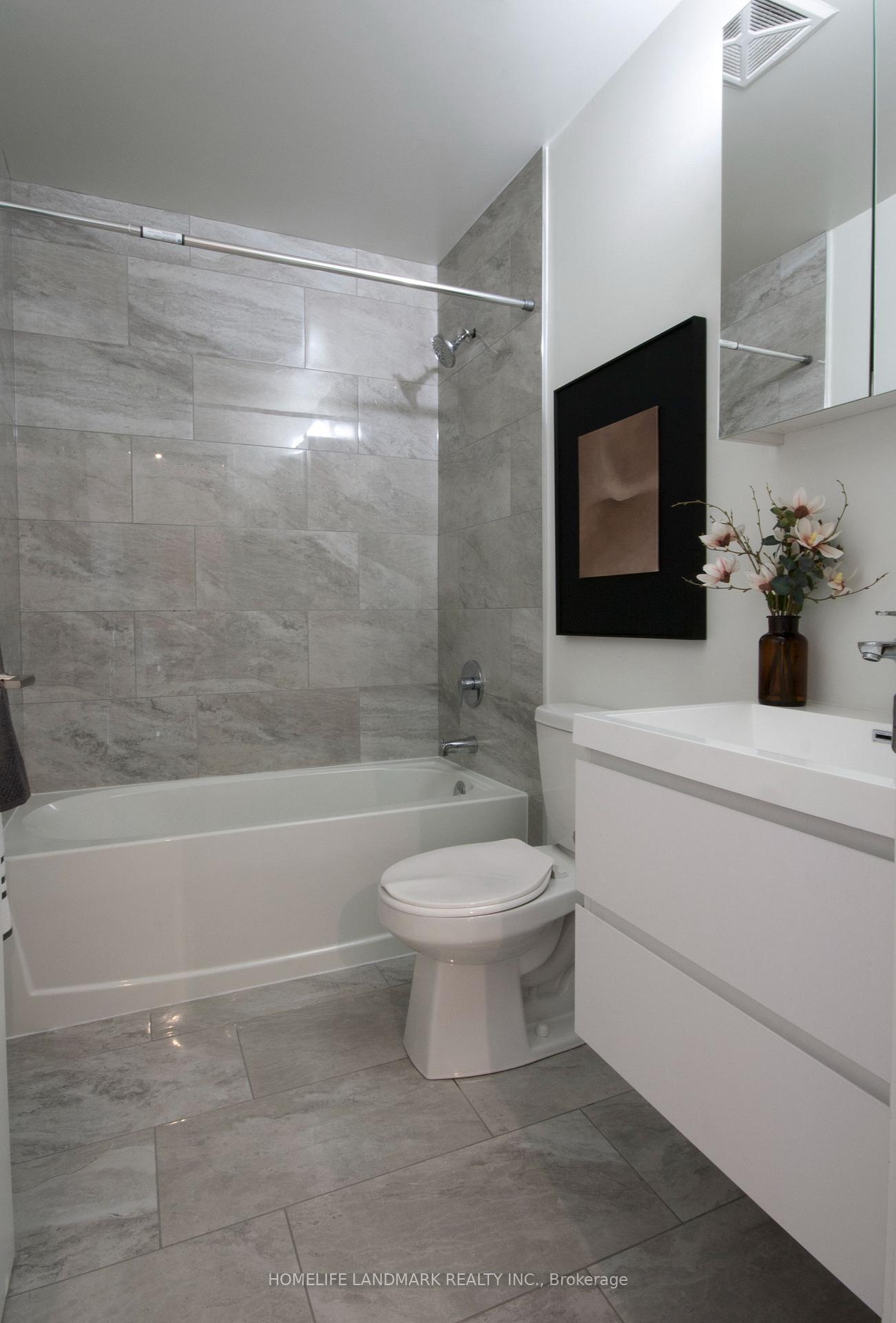 Photo 6 of Unit 1613, 292 Verdale Crossing, Markham, Unionville — HOMEH