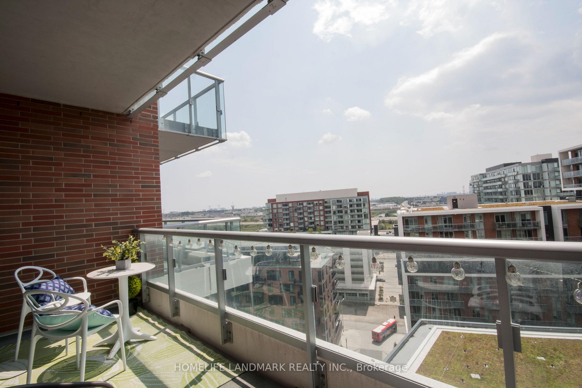 Photo 8 of Unit 1613, 292 Verdale Crossing, Markham, Unionville — HOMEH