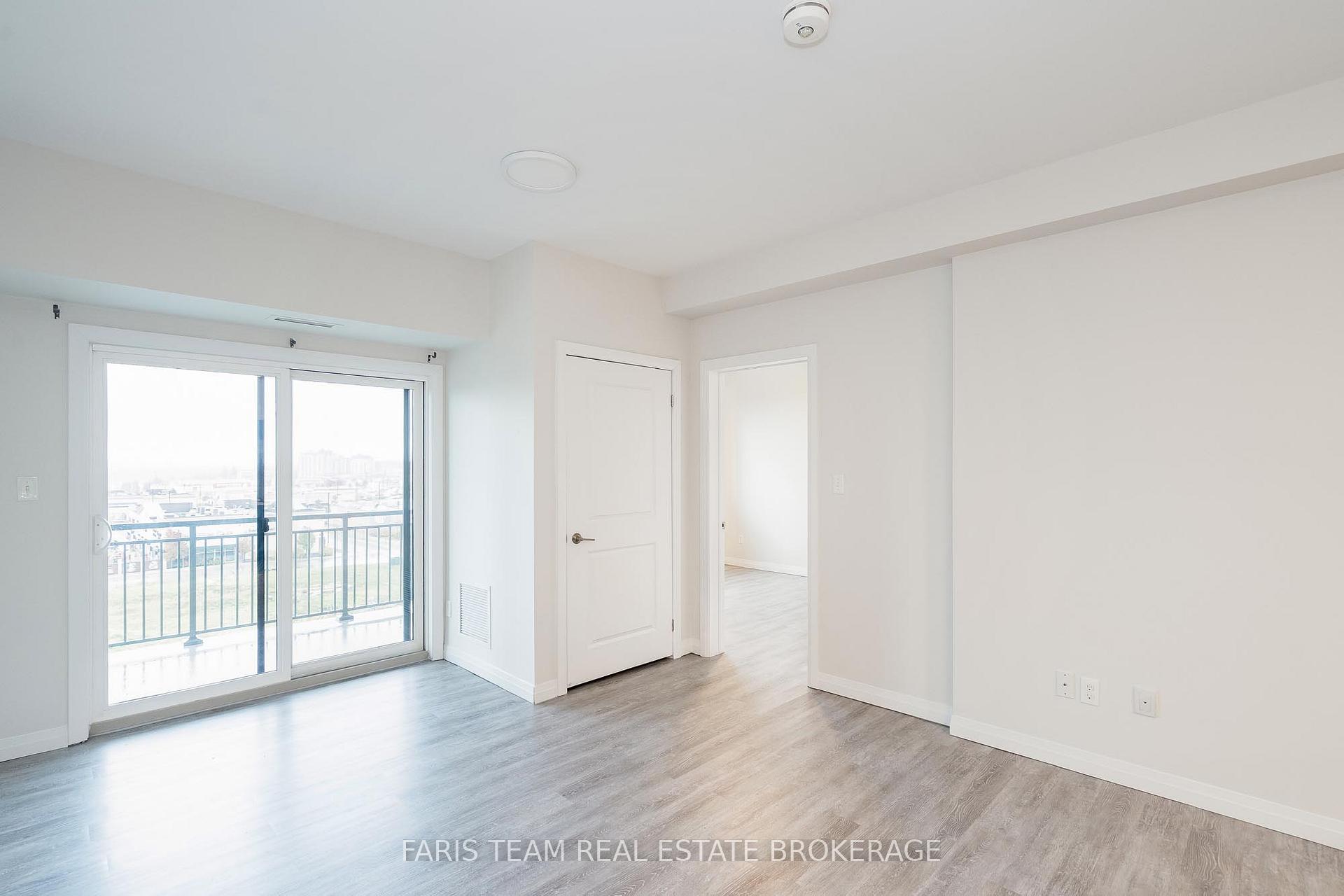 Photo 15 of Unit 403, 295 Cundles Road E, Barrie, Alliance — HOMEH