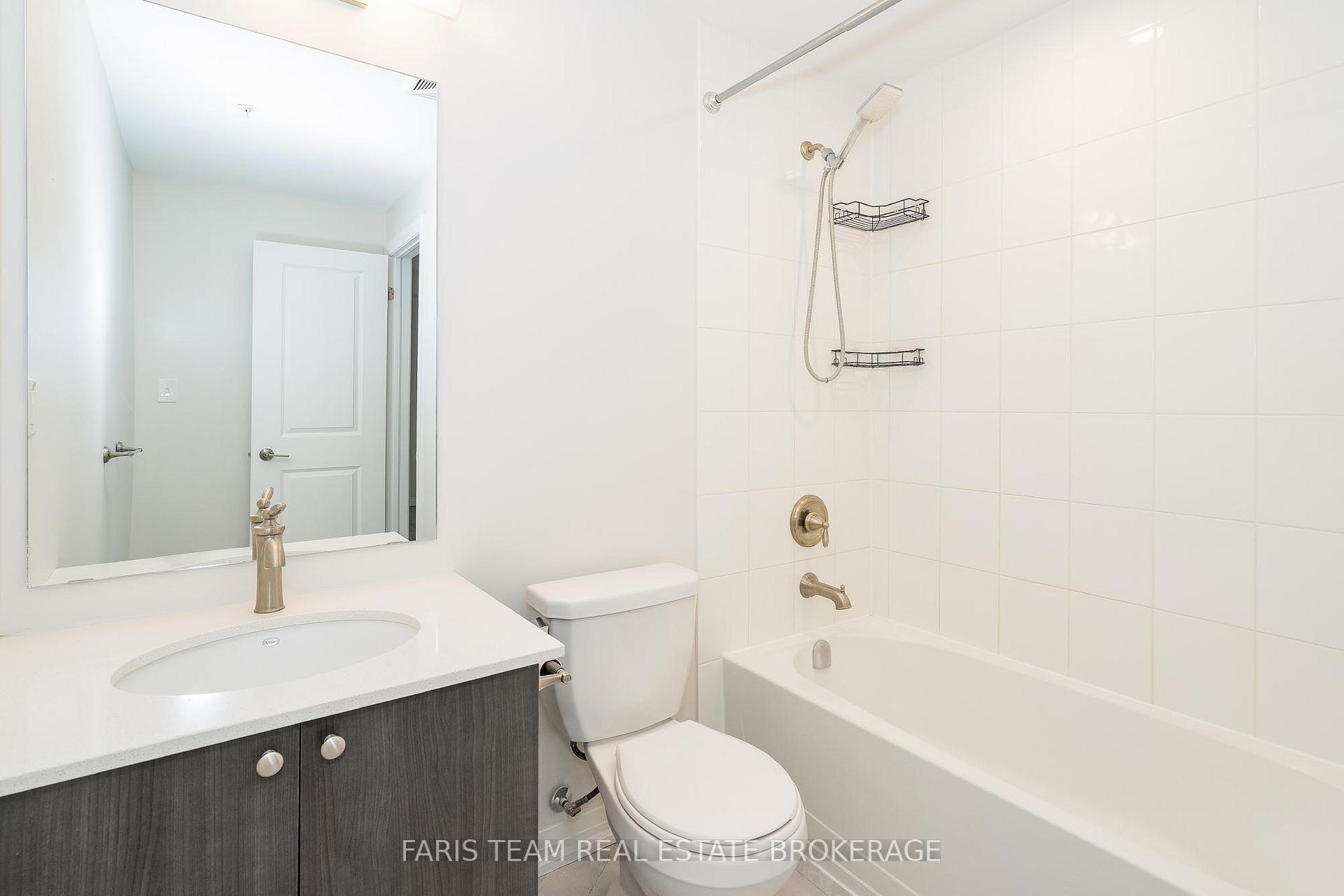Photo 23 of Unit 403, 295 Cundles Road E, Barrie, Alliance — HOMEH