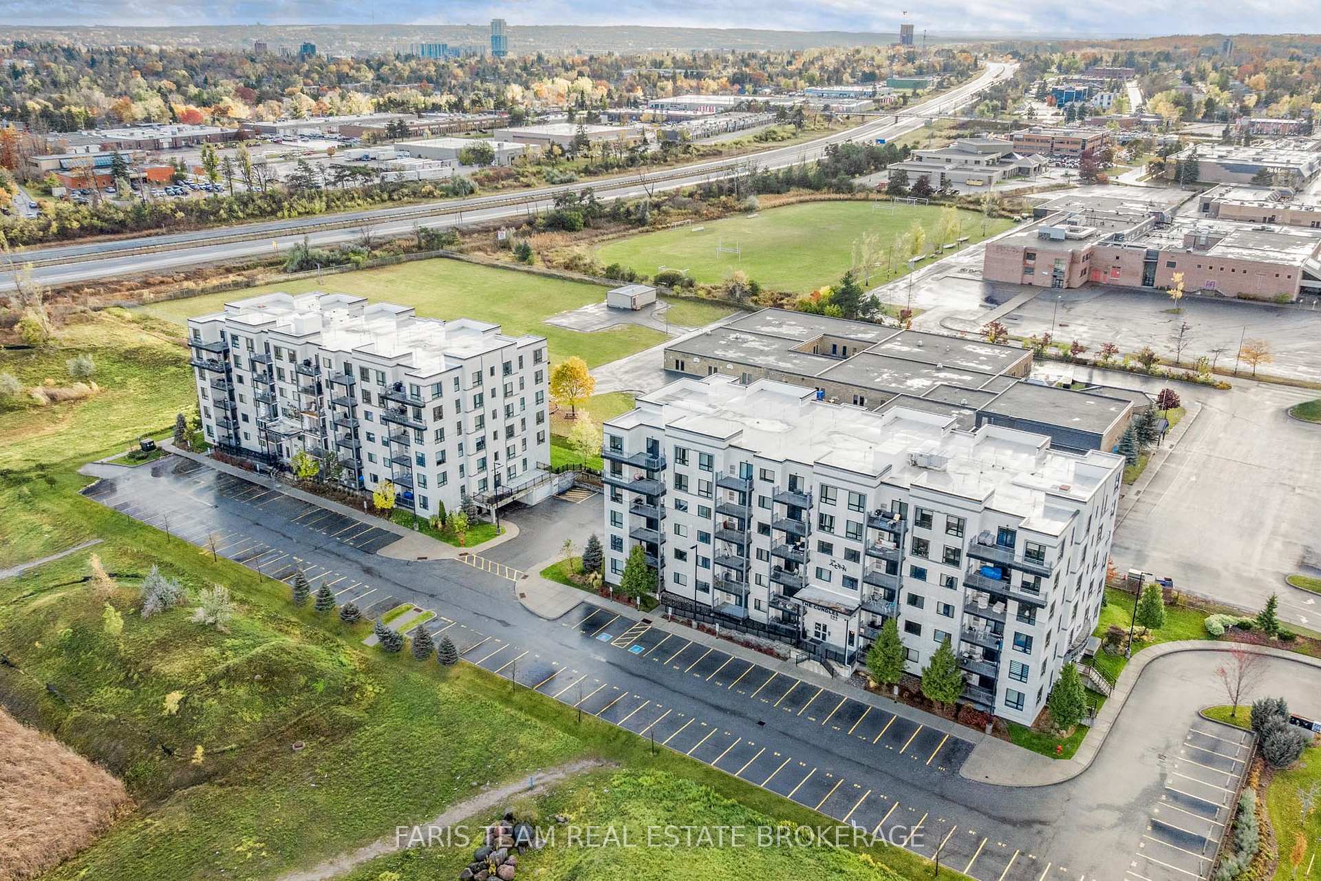 Photo 33 of Unit 403, 295 Cundles Road E, Barrie, Alliance — HOMEH