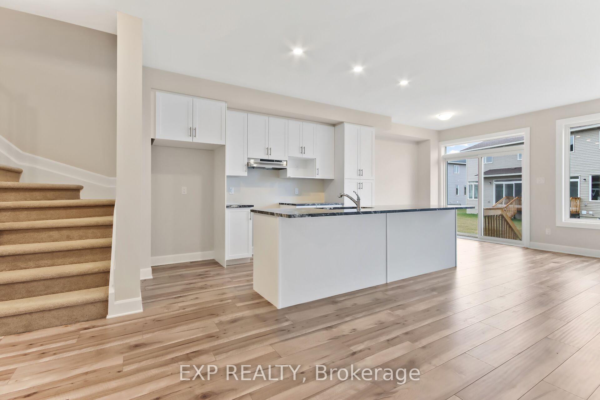 Photo 4 of 213 Hooper Street, Carleton Place — HOMEH