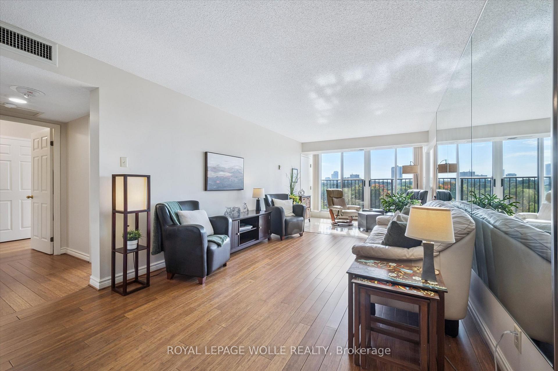 Photo 10 of Unit 903, 4 Willow Street, Waterloo — HOMEH
