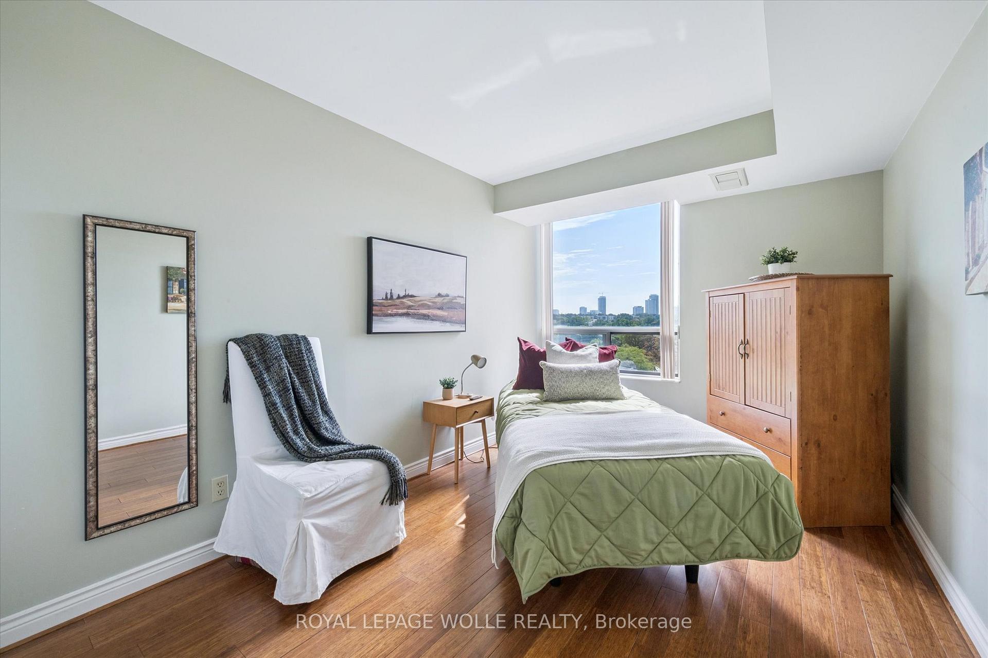 Photo 24 of Unit 903, 4 Willow Street, Waterloo — HOMEH