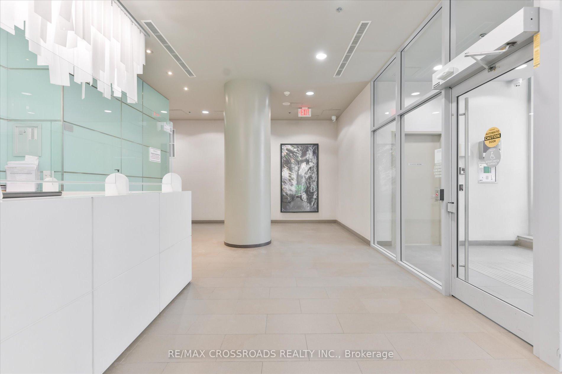 Photo 3 of Unit 506, 126 Simcoe Street, Toronto, Waterfront Communities — HOMEH